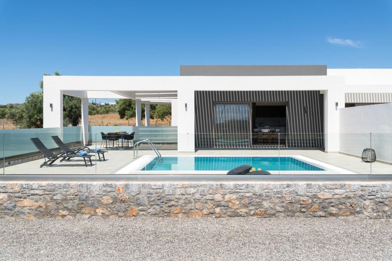 Armonia Suites Gennadi Exterior photo