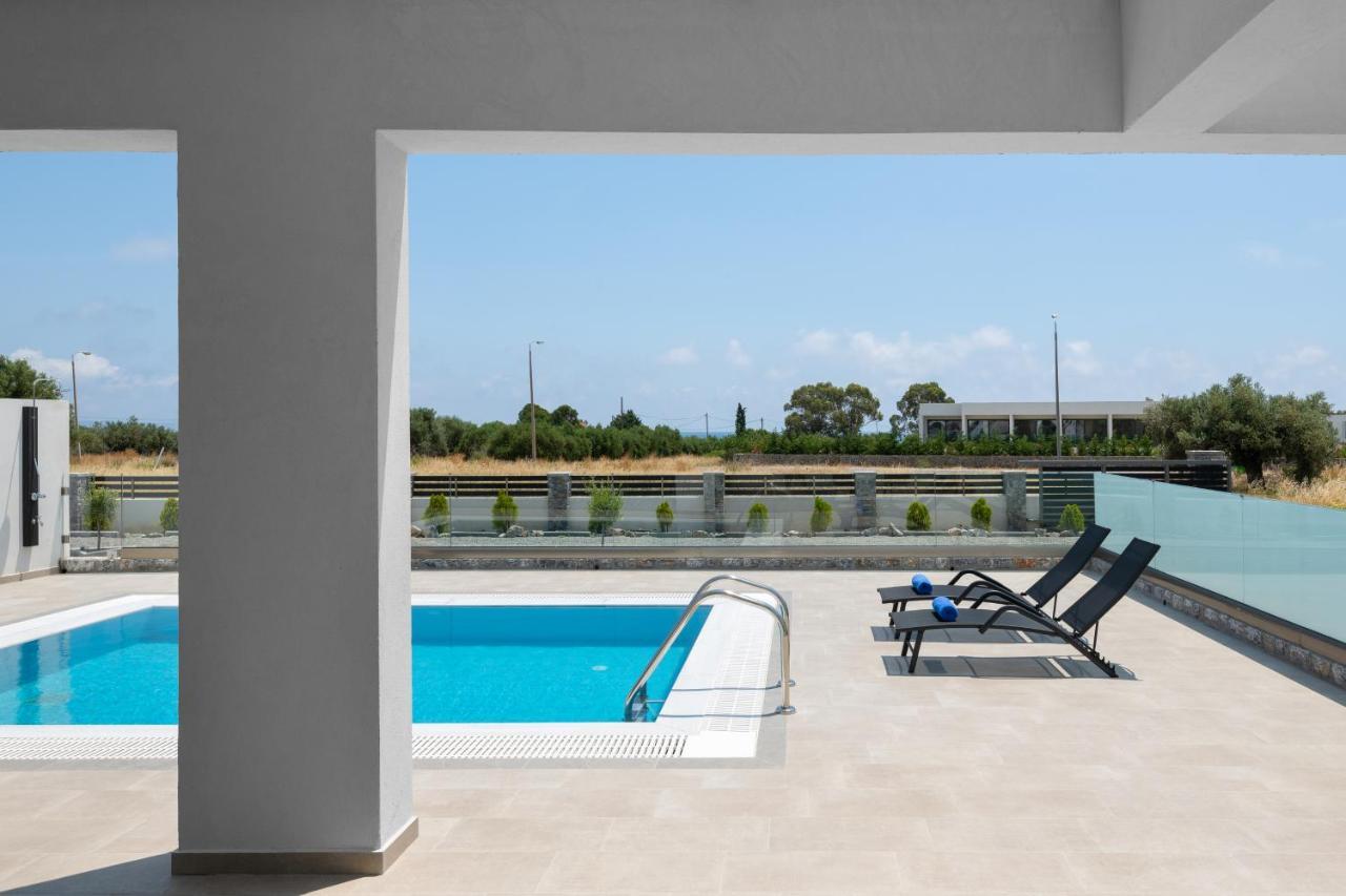 Armonia Suites Gennadi Exterior photo