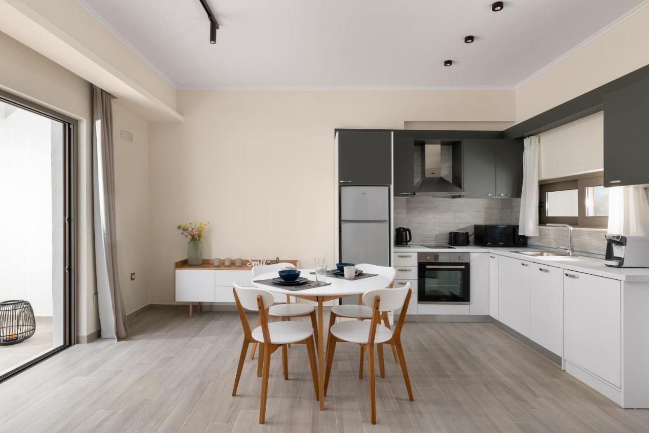 Armonia Suites Gennadi Exterior photo