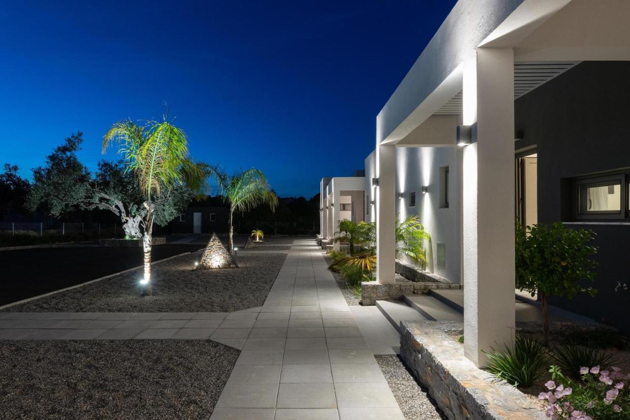 Armonia Suites Gennadi Exterior photo