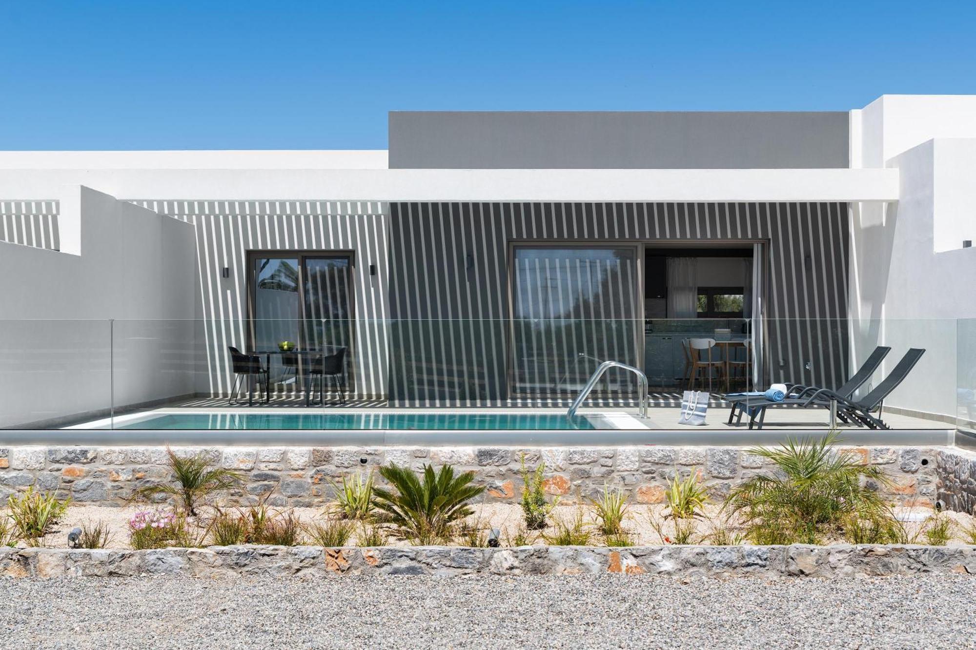 Armonia Suites Gennadi Exterior photo